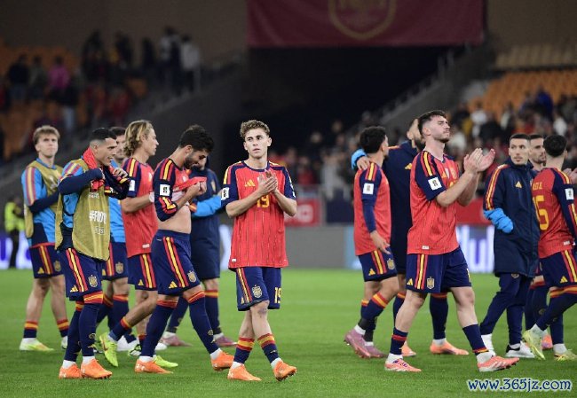 西班牙主场爆7倍冷平